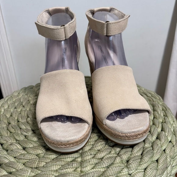 TOMS Marisol Beige Suede/Linen Ankle Strap Espadrille Wedge Sandals NWOB - Picture 6 of 9